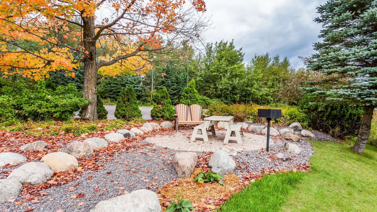 Photo of Outdoor in Proctor