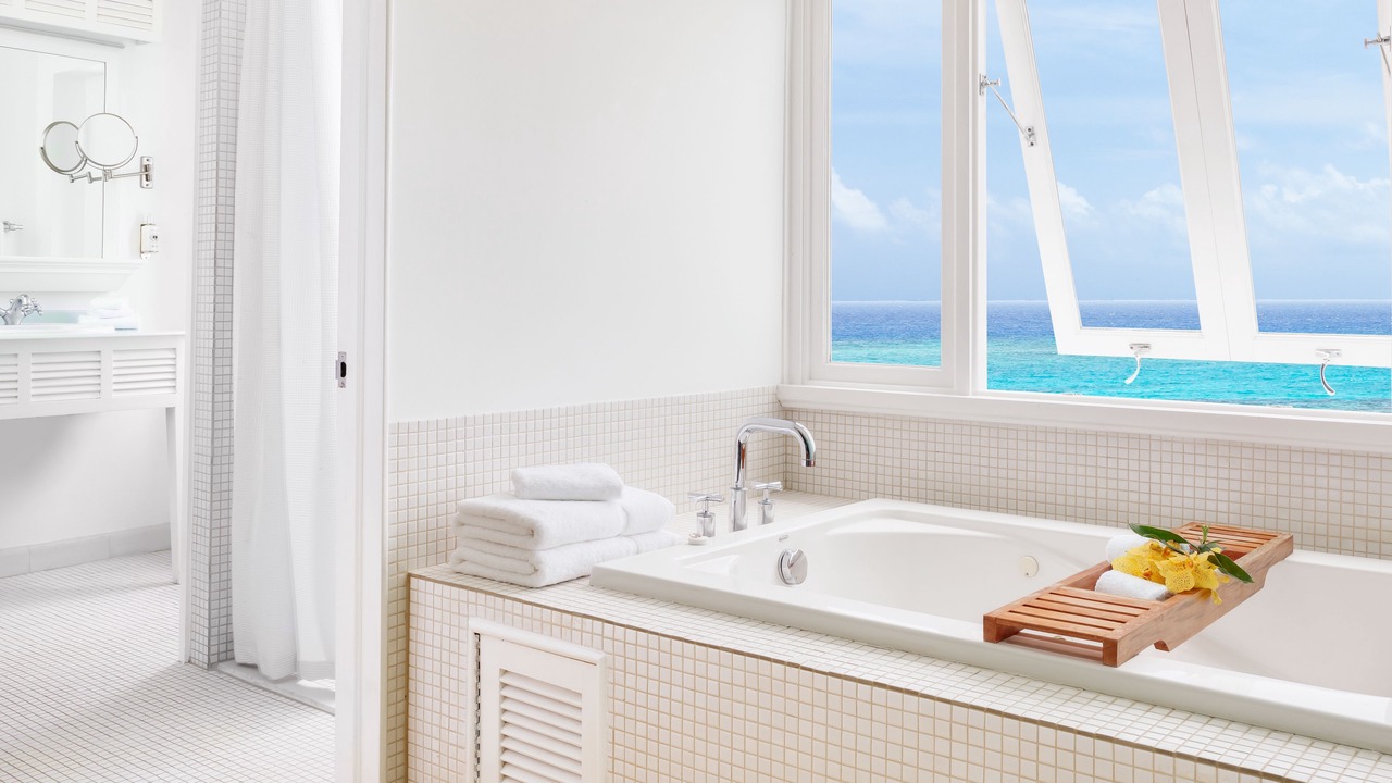 Photo of Bathroom in Tower Isle