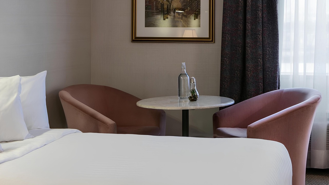 Photo of Bedroom in Longueuil
