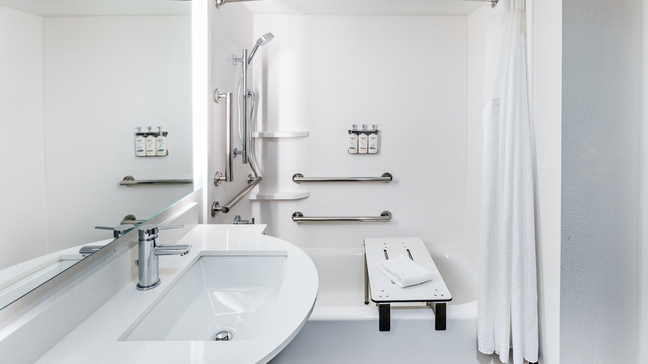Photo of Bathroom in Sulphur