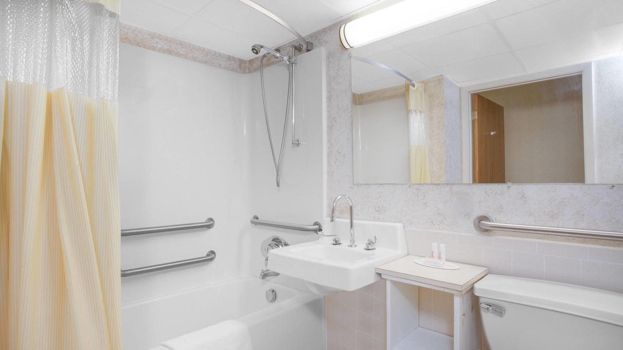 Photo of Bathroom in Liberty