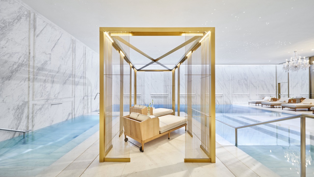 Photo of Bedroom in Golden Triangle of Art