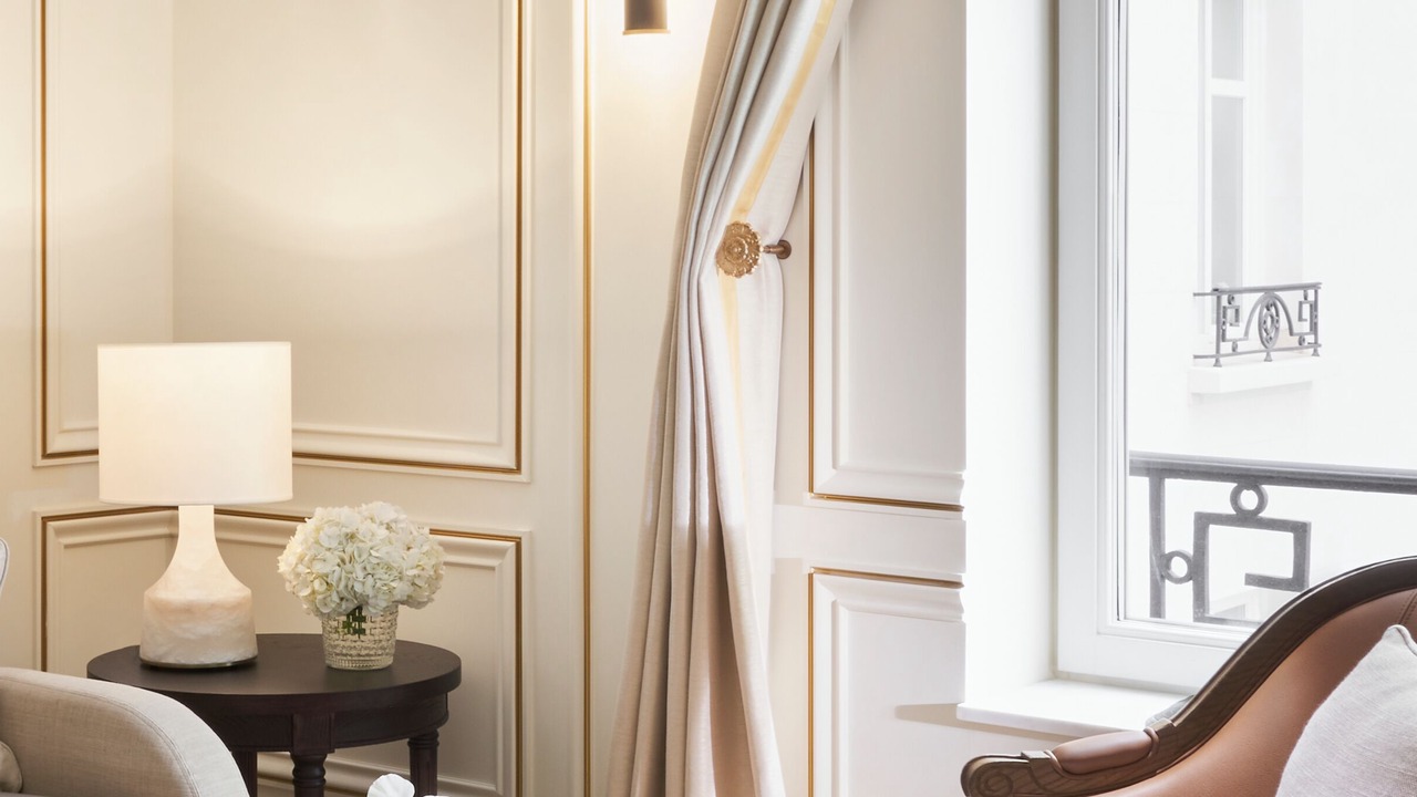 Photo of Bedroom in Golden Triangle of Art