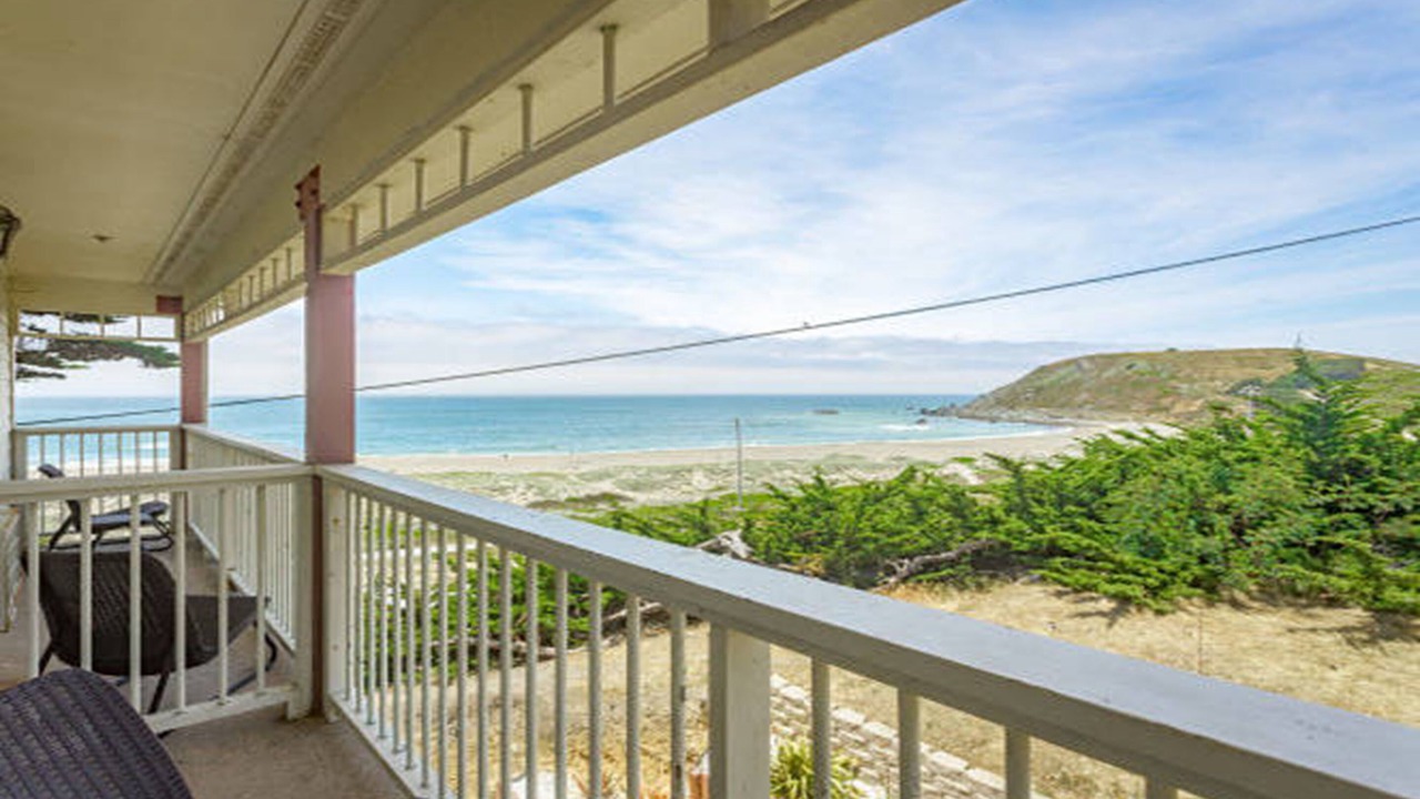 Photo of Patio Balcony in Linda Mar