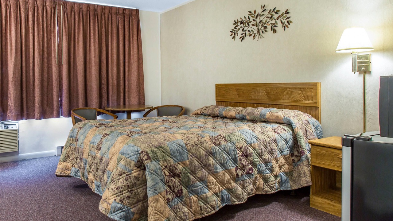 Photo of Bedroom in Waterford