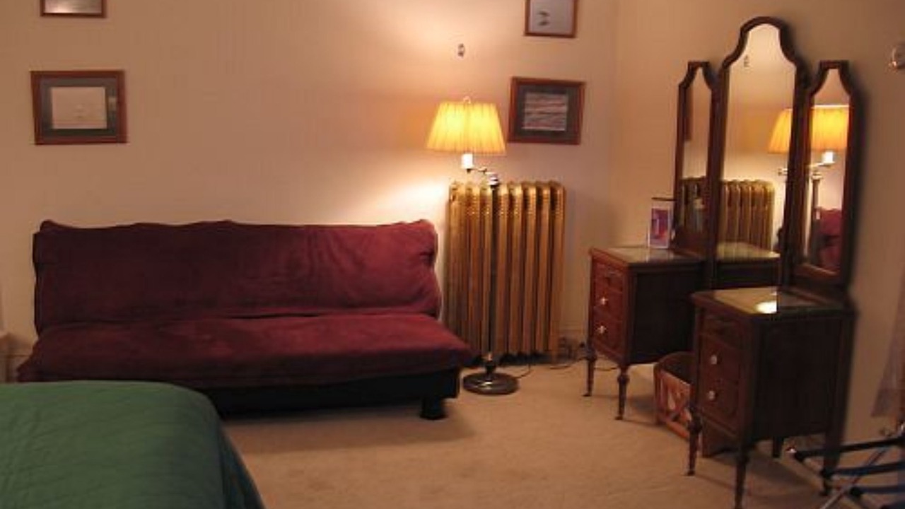 Photo of Bedroom in Troy