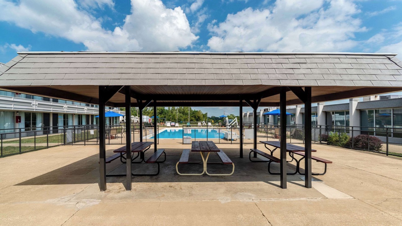 Photo of Outdoor in Vandalia