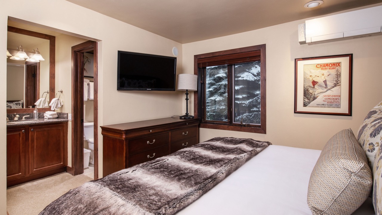 Photo of Bedroom in Aspen
