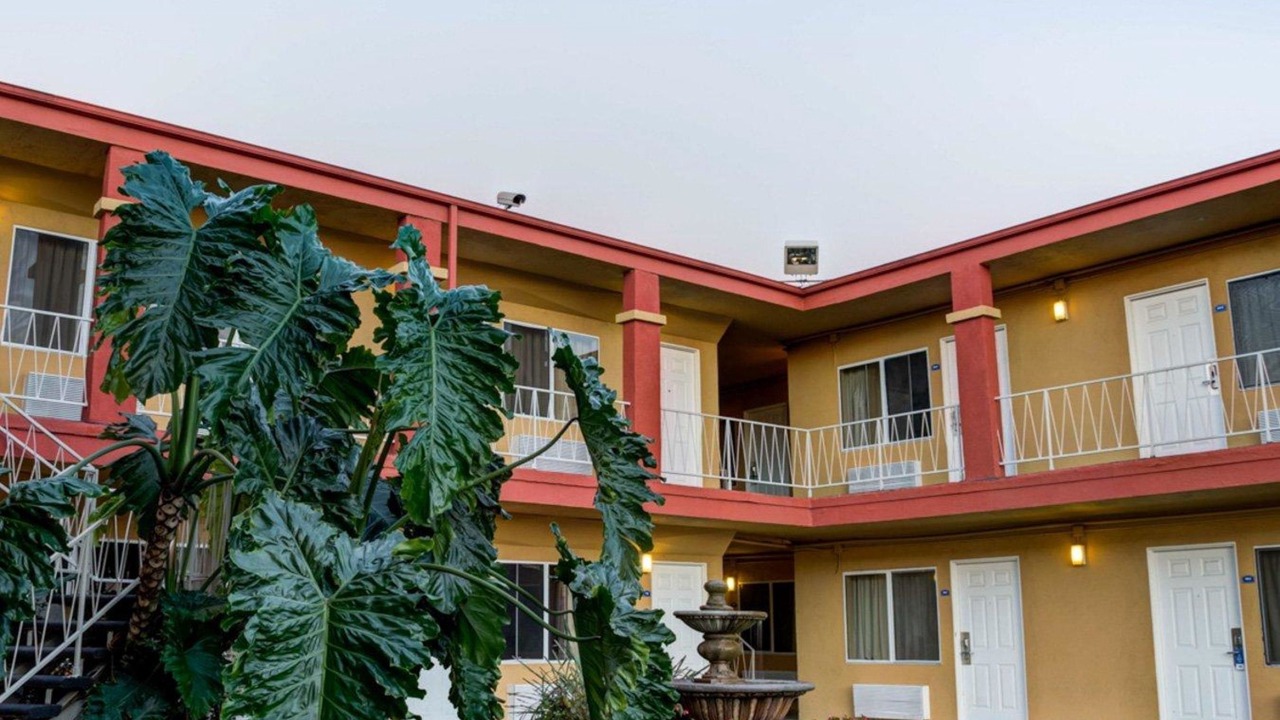 Photo of Outdoor in Del Rey