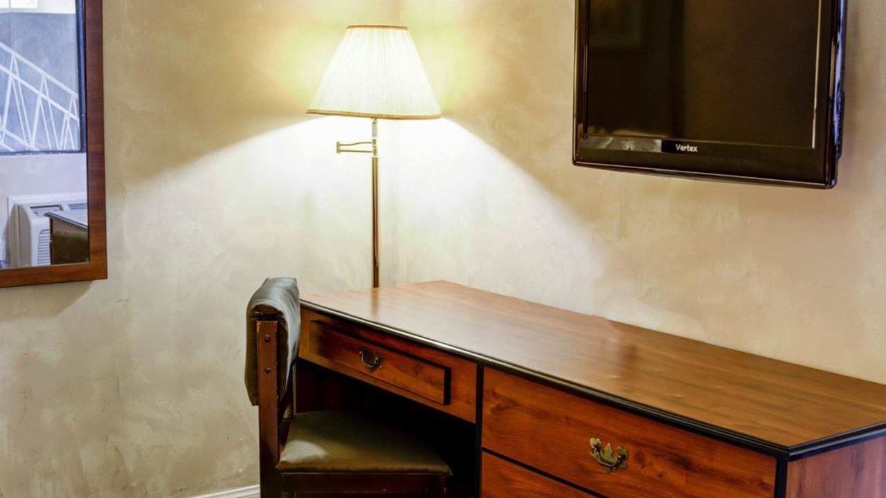 Photo of Bedroom in Del Rey