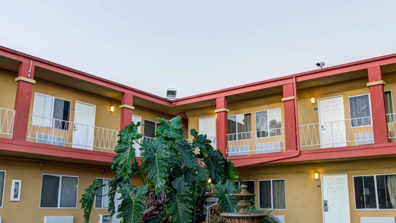 Photo of Outdoor in Del Rey