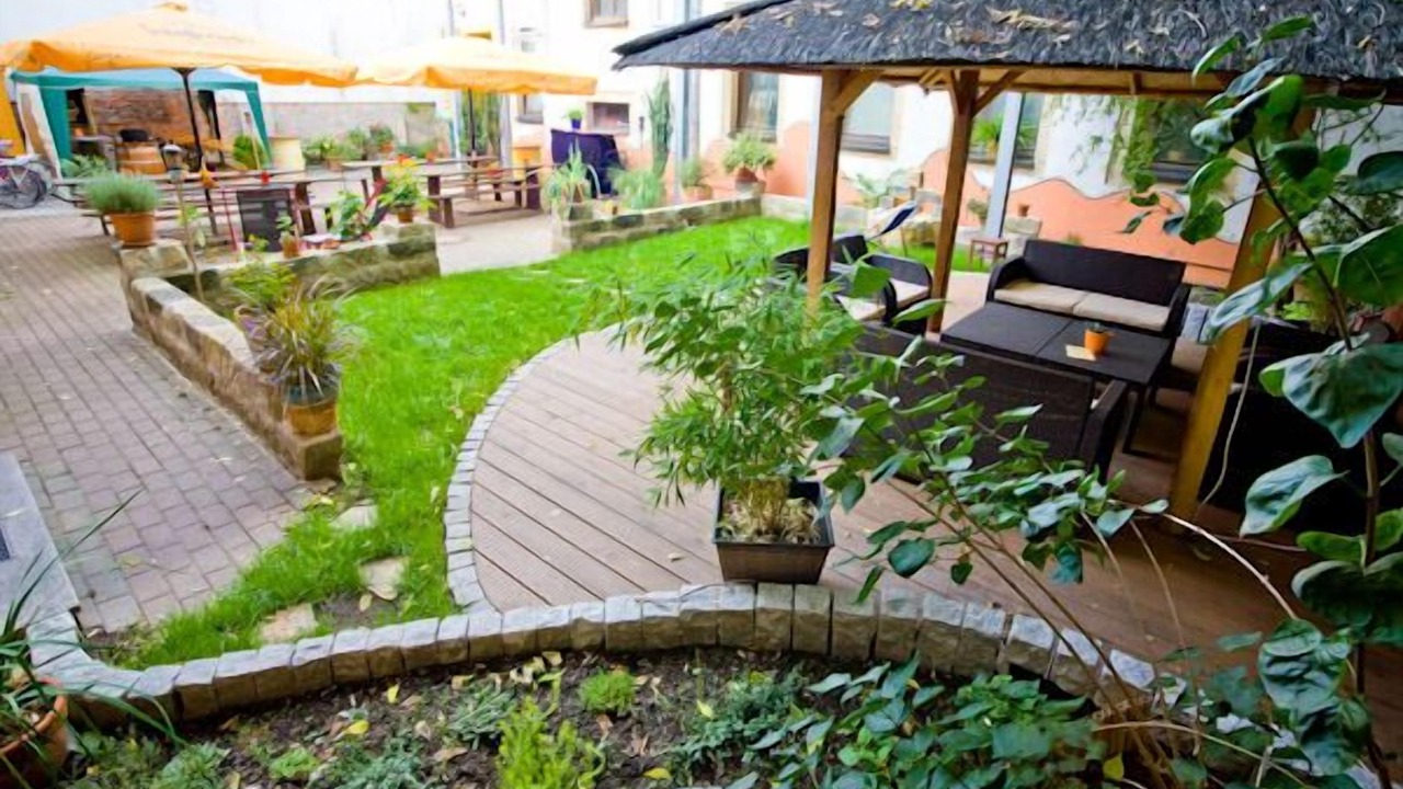 Photo of Outdoor in Outer Neustadt