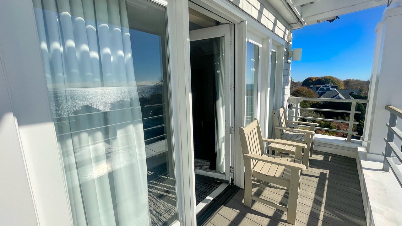 Photo of Patio Balcony in Westbrook Center