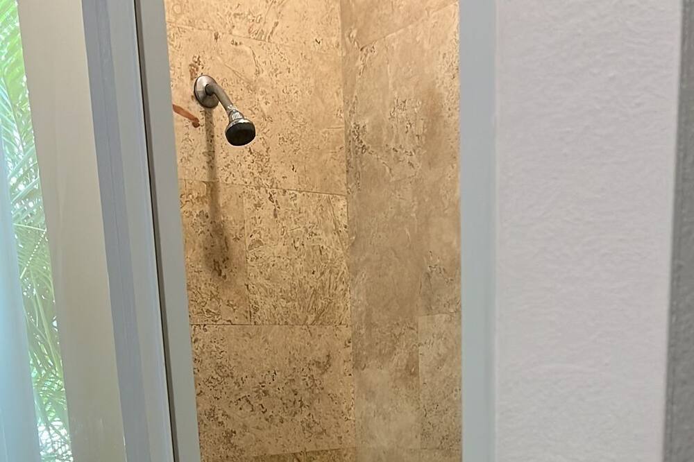 Photo of Bathroom in Manati