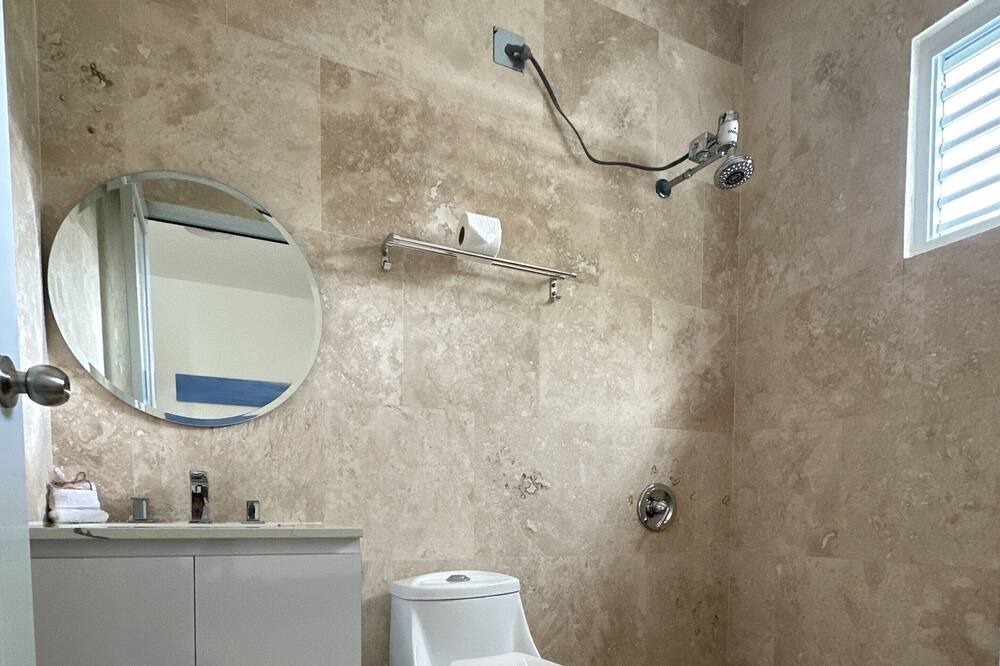 Photo of Bathroom in Manati