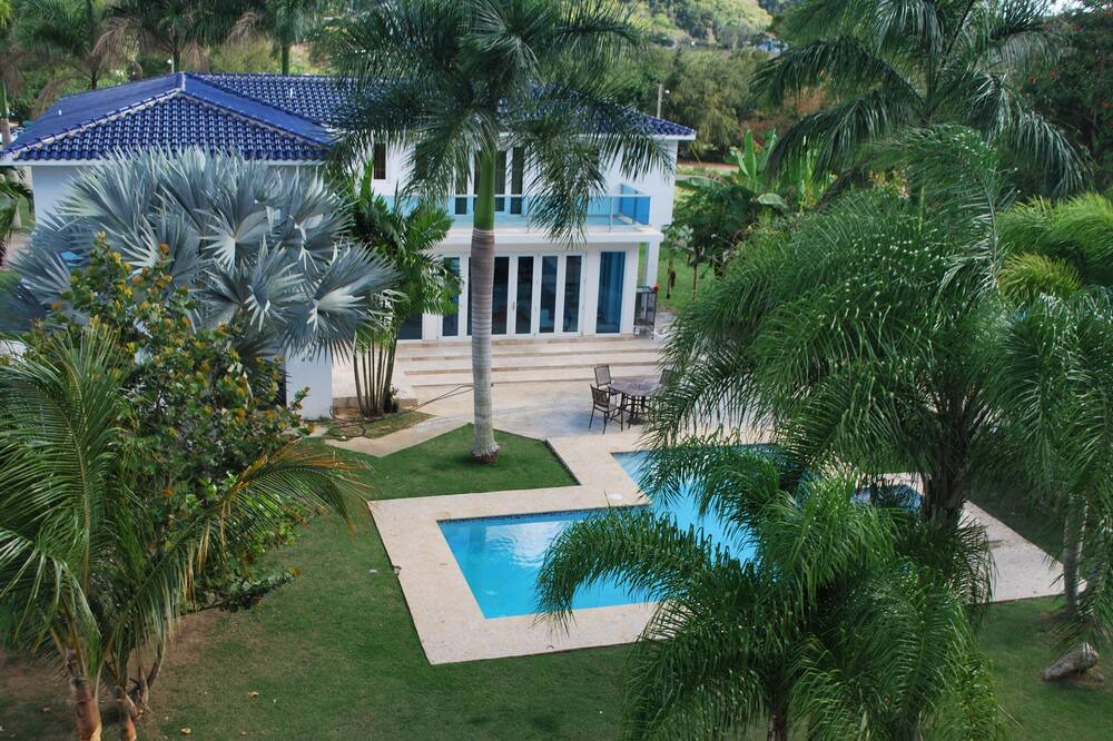 Photo of Outdoor in Manati