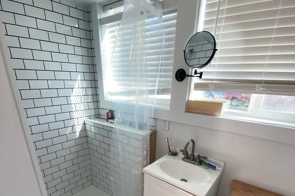 Photo of Bathroom in Riverhead