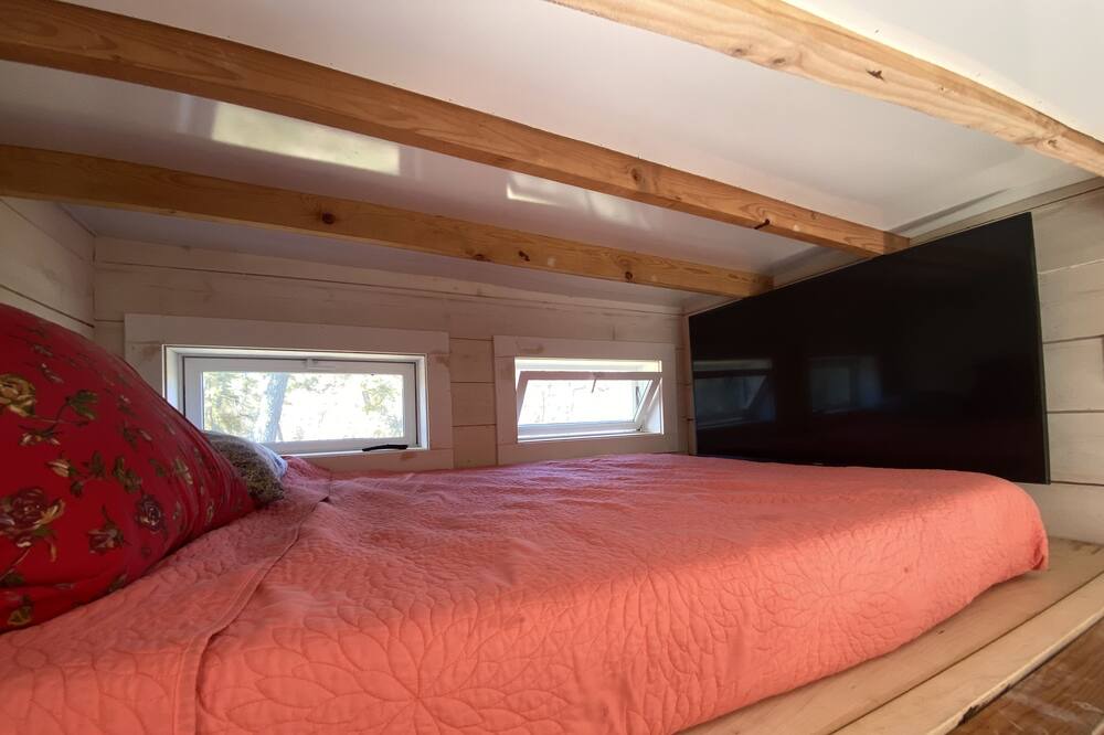 Photo of Bedroom in Riverhead