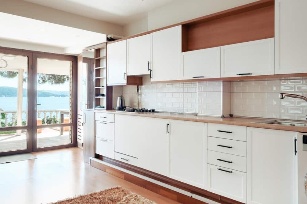 Photo of Kitchen in Sariyer