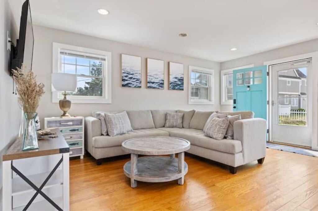 Photo of Livingroom in Clinton
