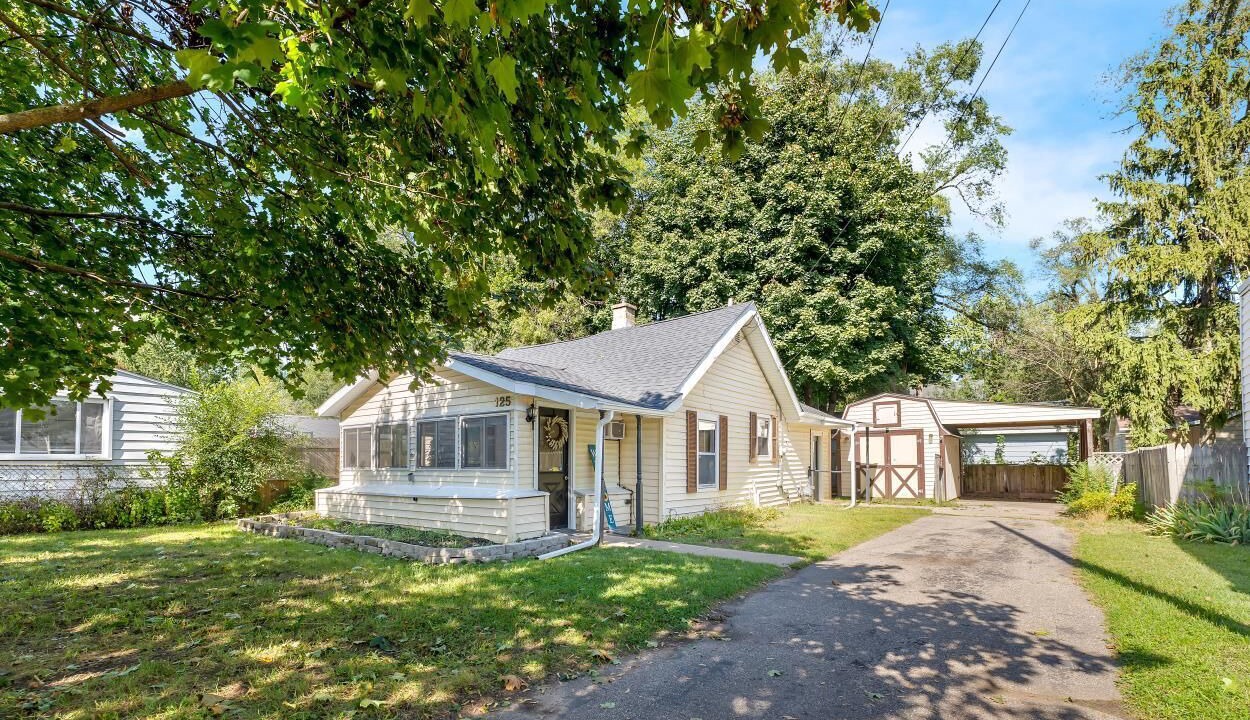 Photo of Outdoor in Kentwood