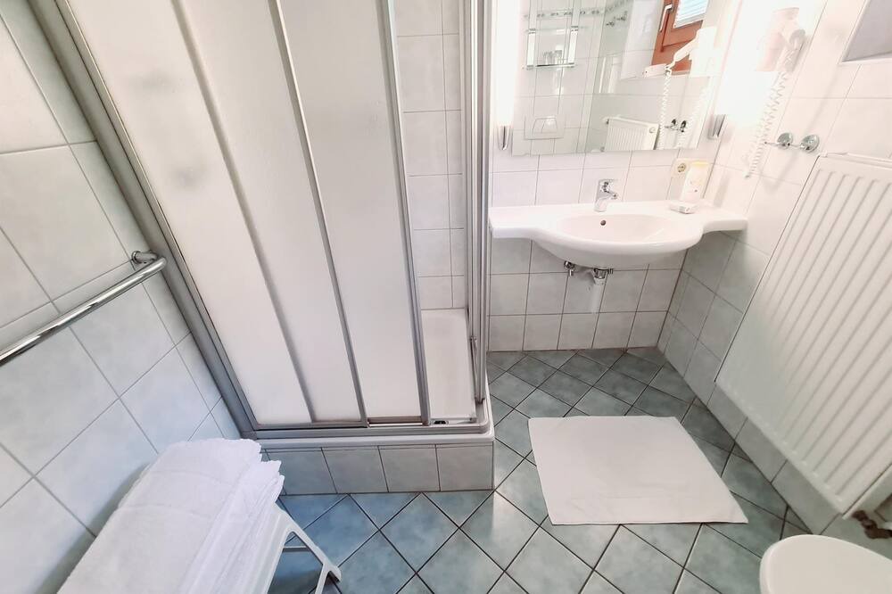 Photo of Bathroom in Bach