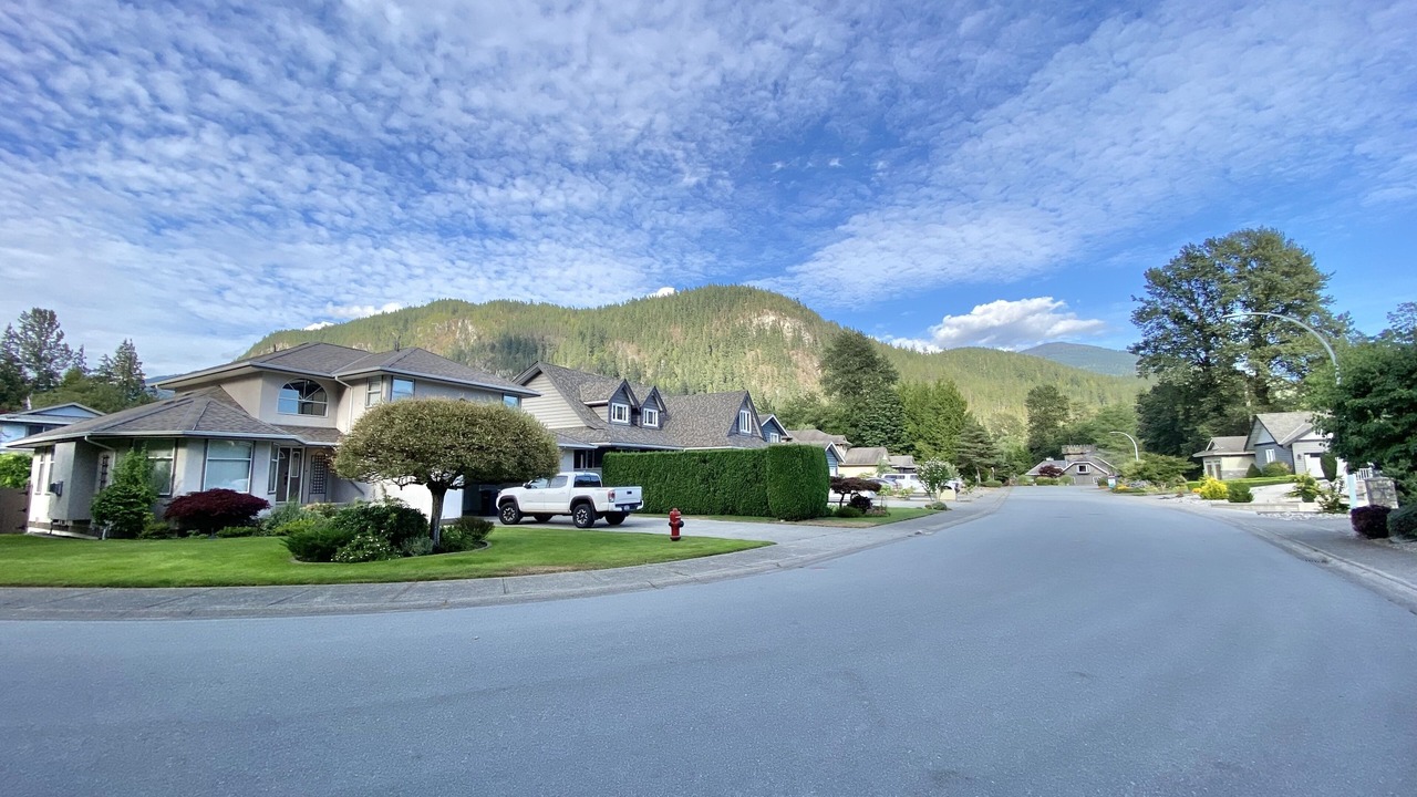 Photo of Outdoor in Brackendale