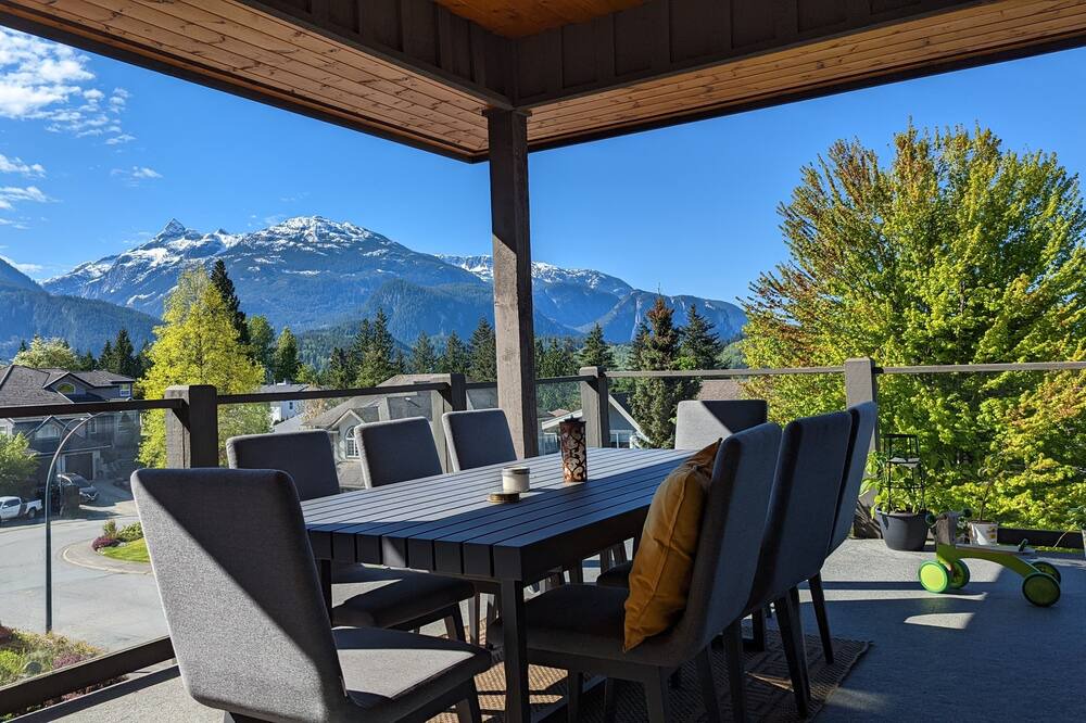 Photo of Outdoor in Garibaldi Highlands