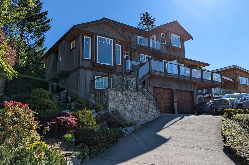 Photo of Outdoor in Garibaldi Highlands