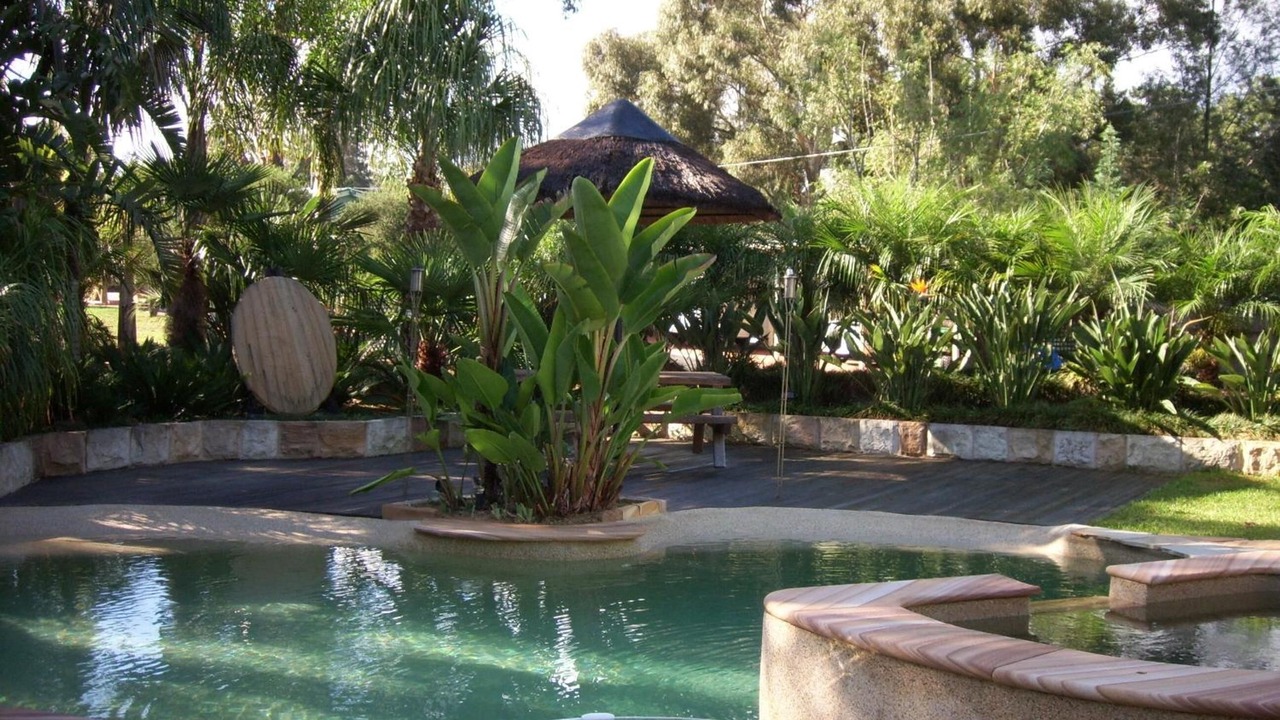 Photo of Outdoor in Middle Dural