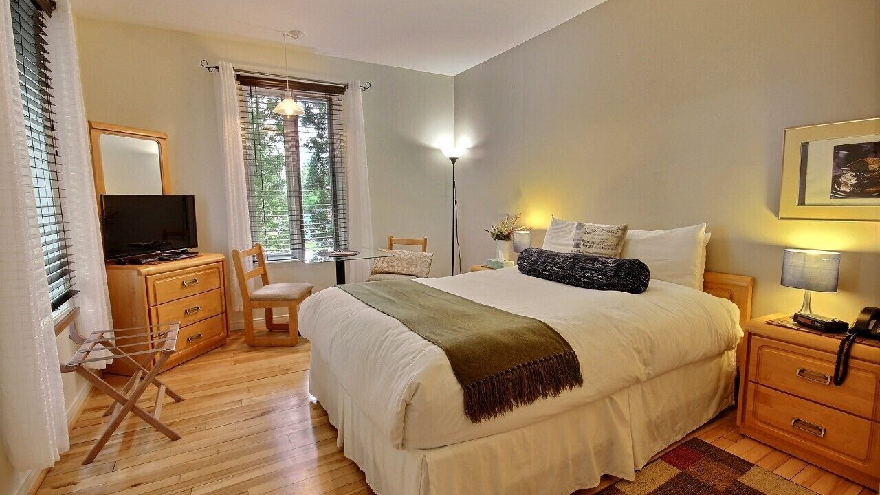 Photo of Bedroom in North Hatley