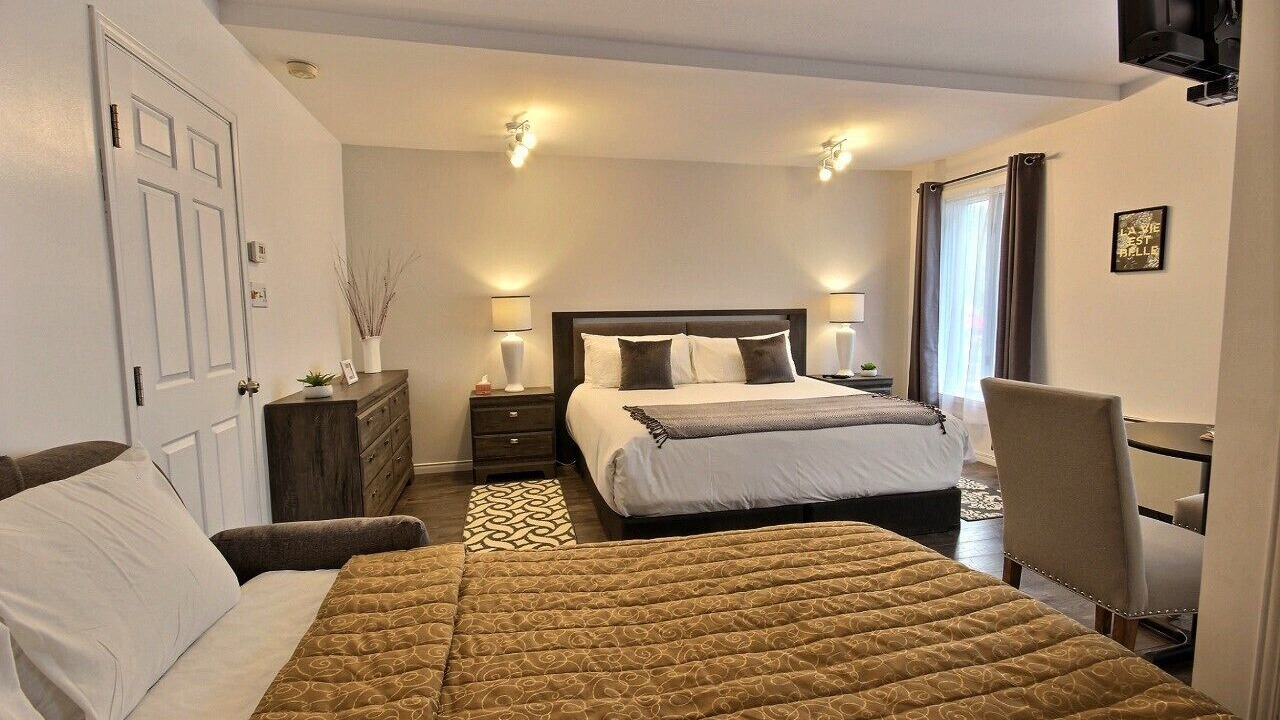 Photo of Bedroom in North Hatley