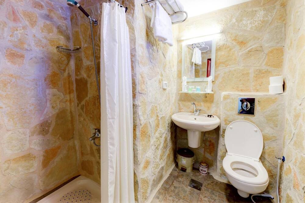 Photo of Bathroom in Bethlehem
