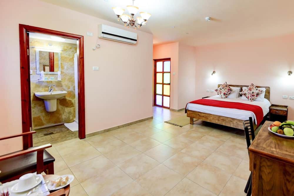 Photo of Bedroom in Bethlehem