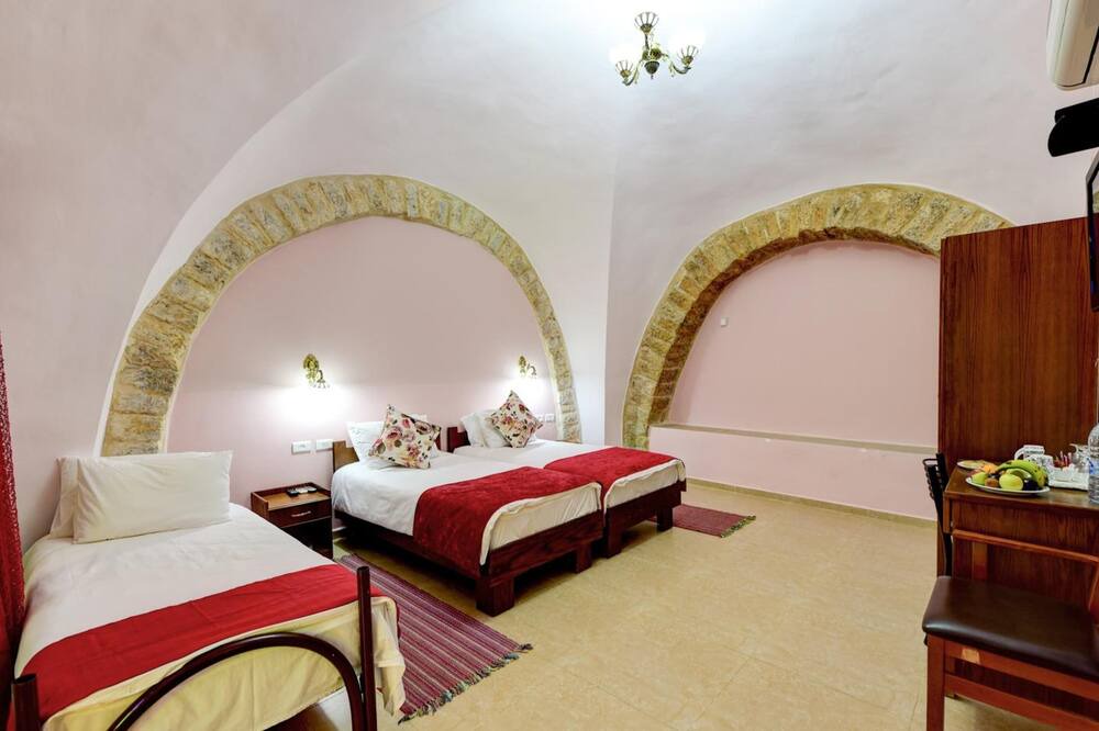 Photo of Bedroom in Bethlehem