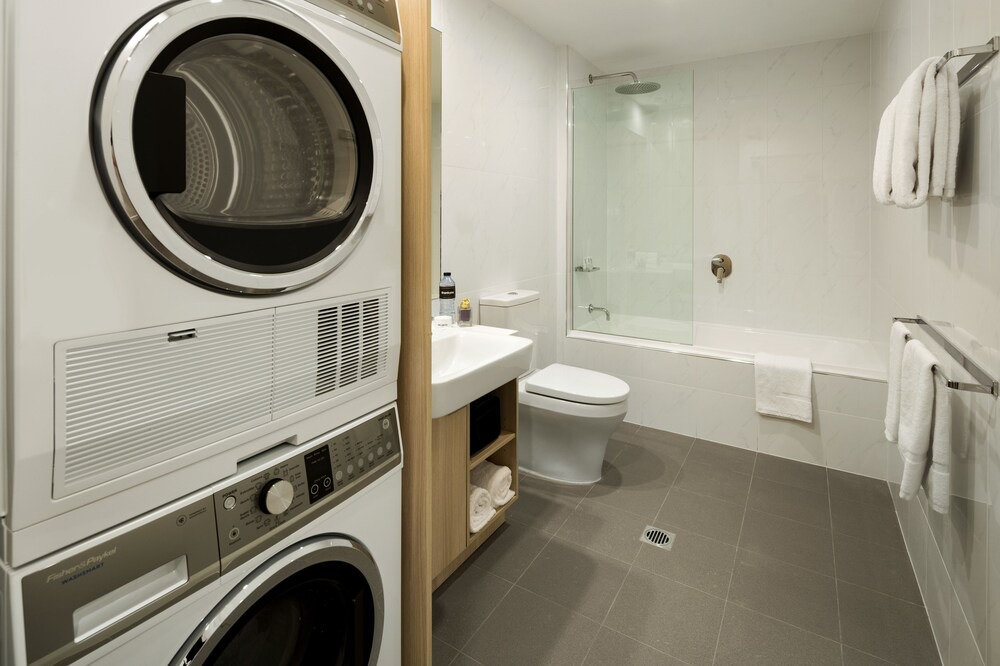 Photo of Bathroom in Griffith