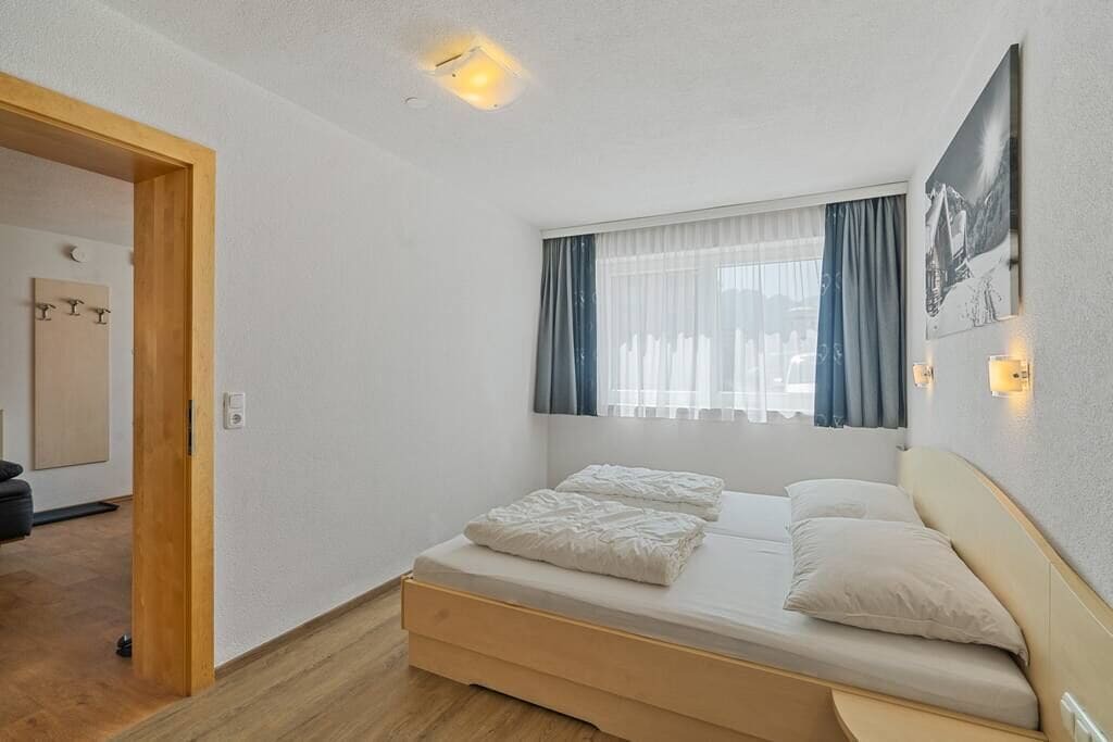 Photo of Bedroom in Fiss