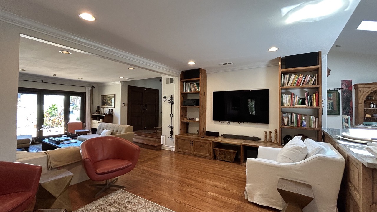 Photo of Bedroom in Ladera Heights