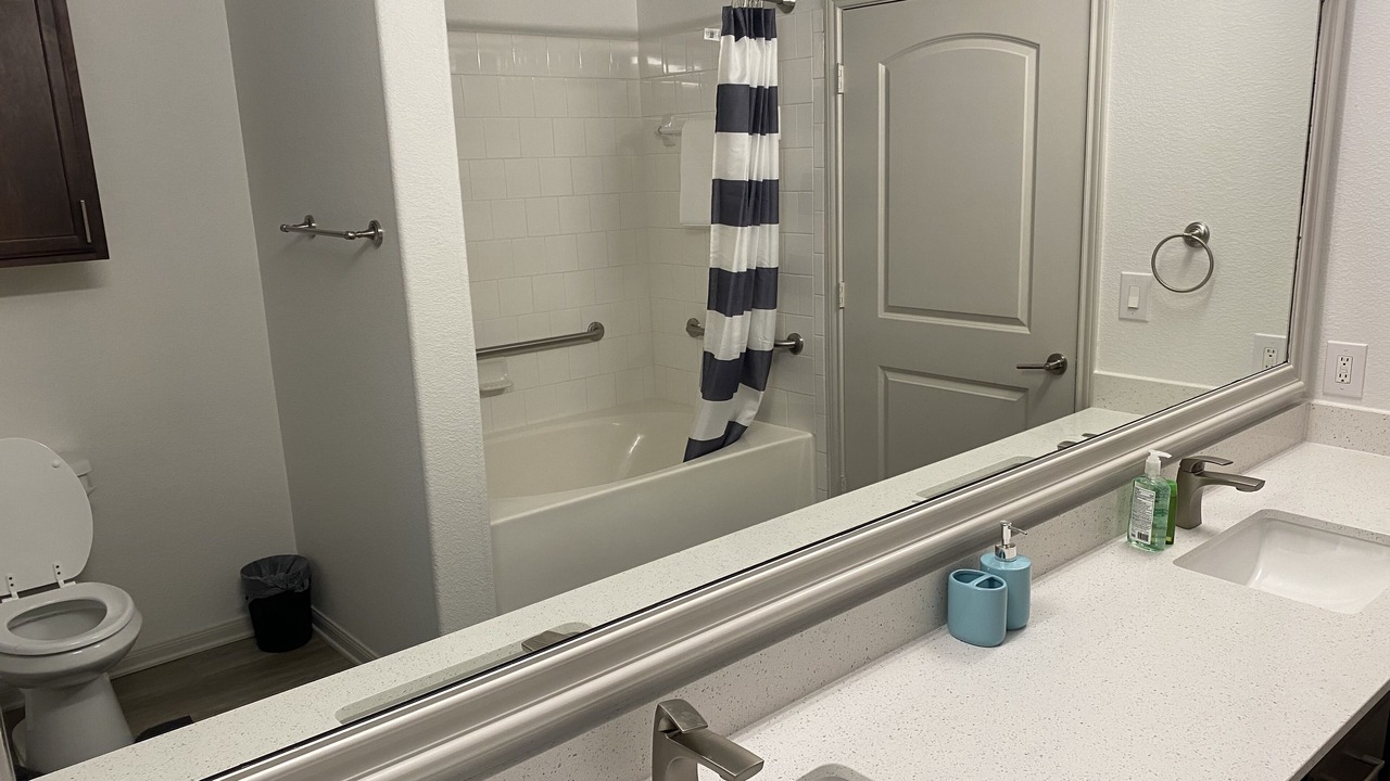 Photo of Bathroom in Frisco