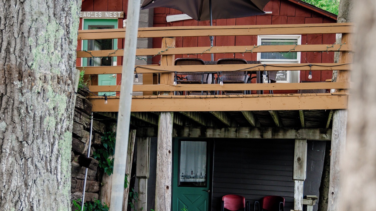 Photo of Patio Balcony in White Cloud