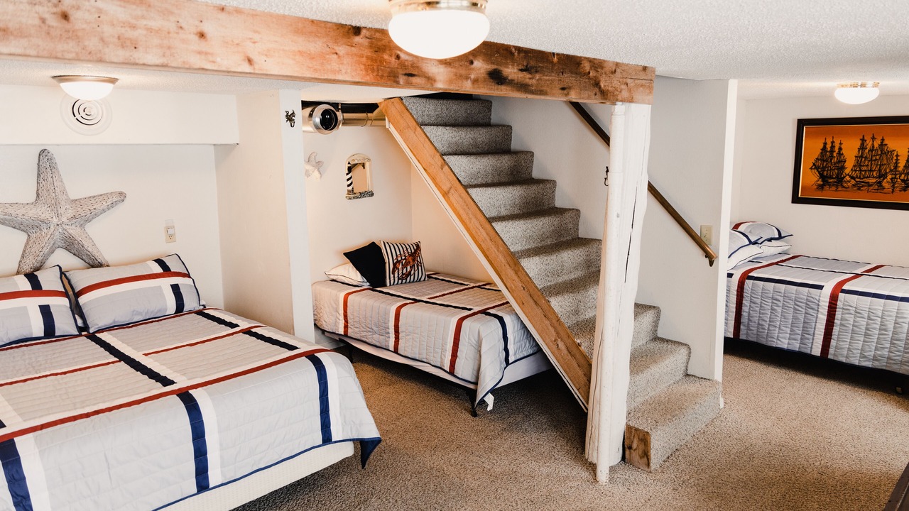 Photo of Bedroom in White Cloud
