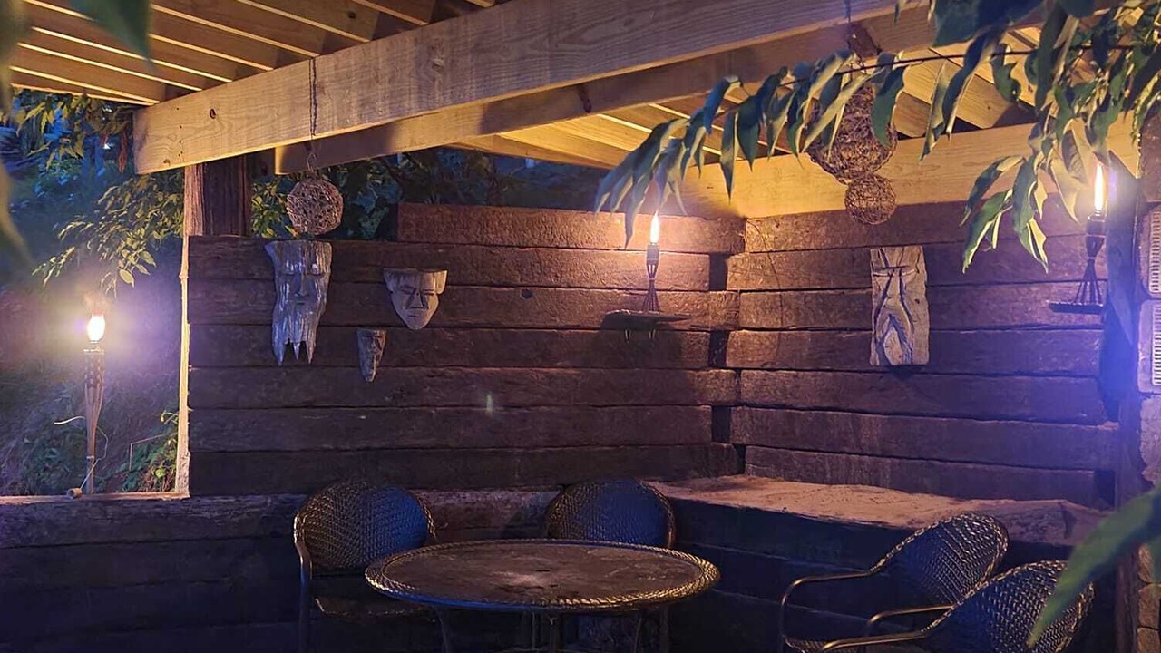 Photo of Patio Balcony in White Cloud