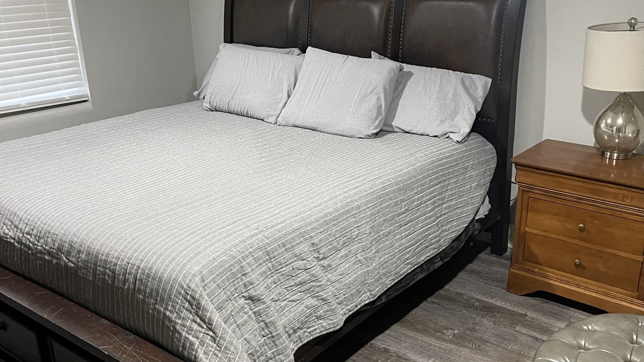 Photo of Bedroom in Brownstown