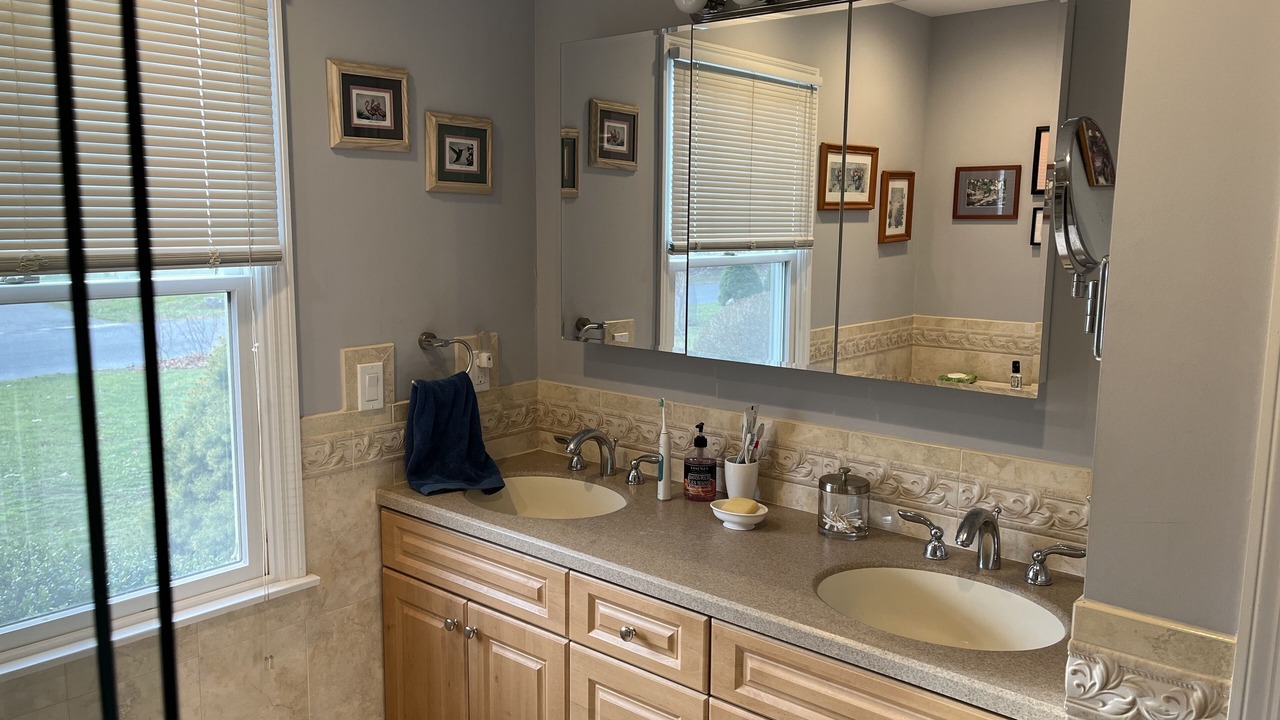 Photo of Bathroom in Greenport West