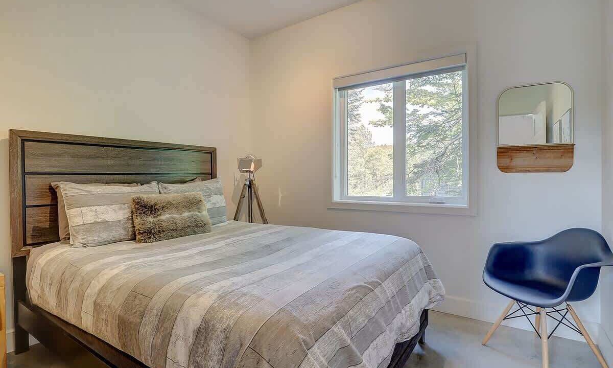 Photo of Bedroom in Stanstead Township