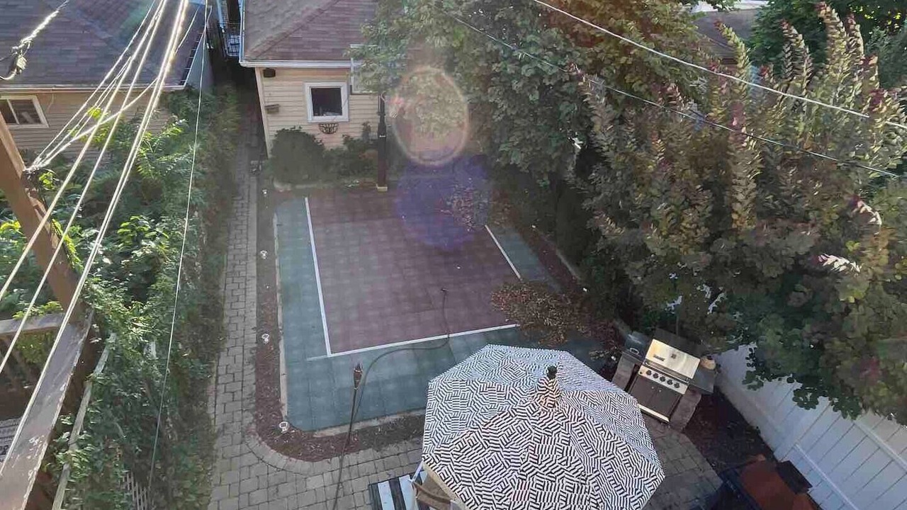 Photo of Others in Irving Park