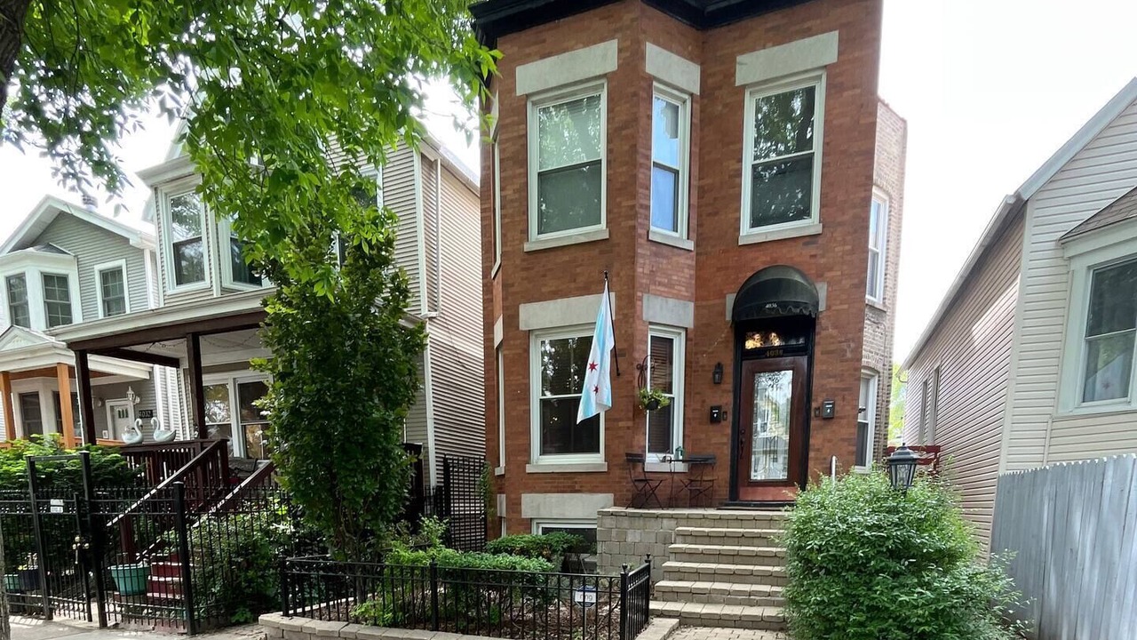 Photo of Others in Irving Park
