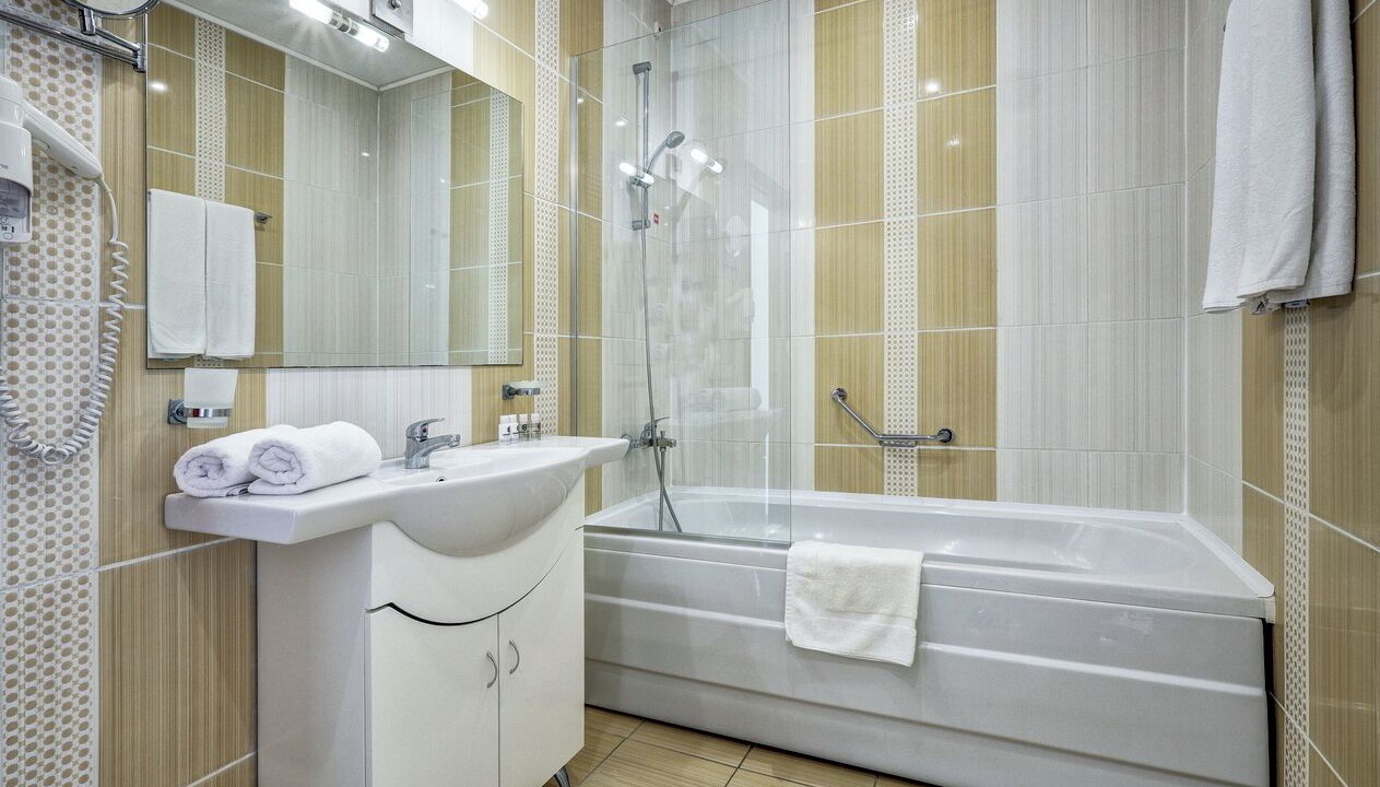 Photo of Bathroom in Golden Sands