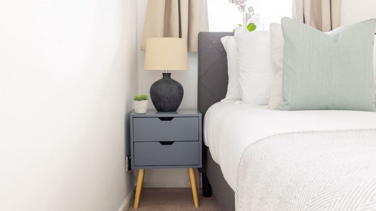 Photo of Bedroom in Surrey Docks