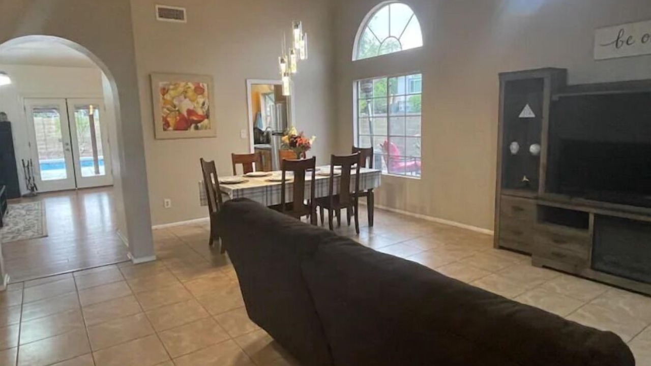 Photo of Livingroom in Alta Mesa Community Association